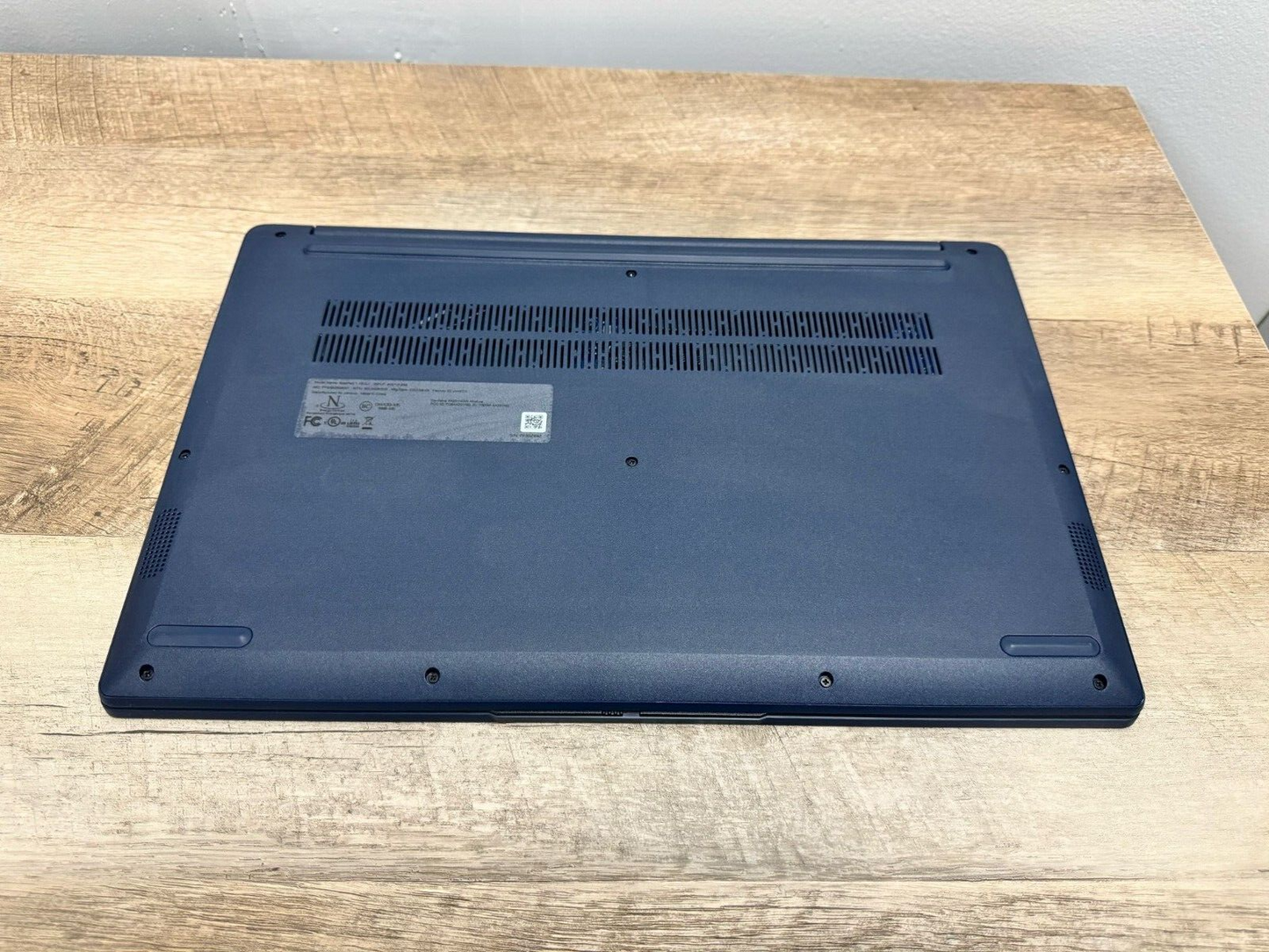 Lenovo IdeaPad 1 15IJL7 Laptop Intel Pentium Silver N6000 1.1 GHZ UNDER WARRANTY